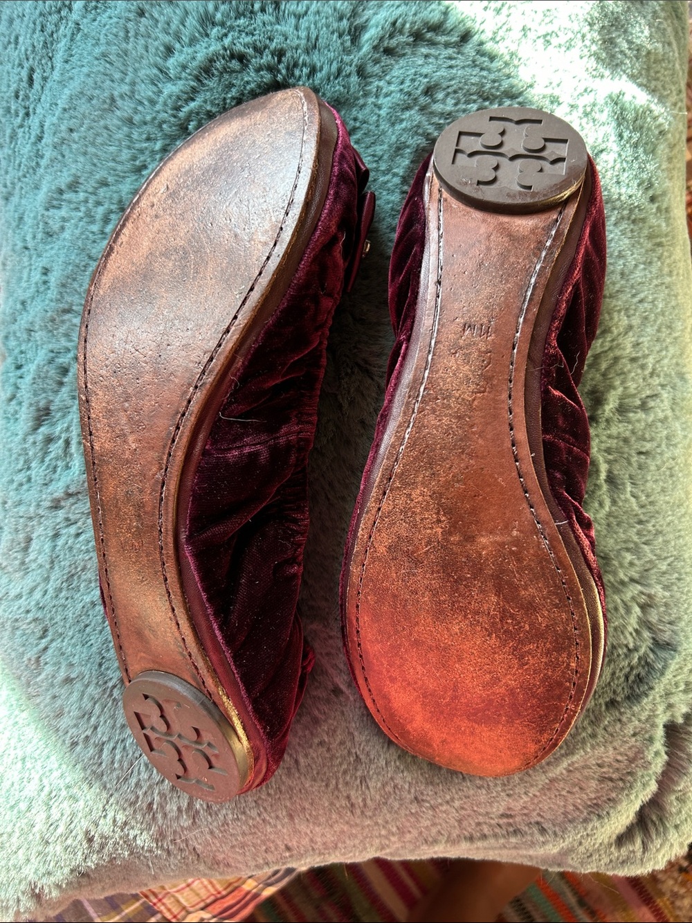 Tory Burch Plum Velvet Jeweled Bow Ballet Flats - Picture 5 of 7